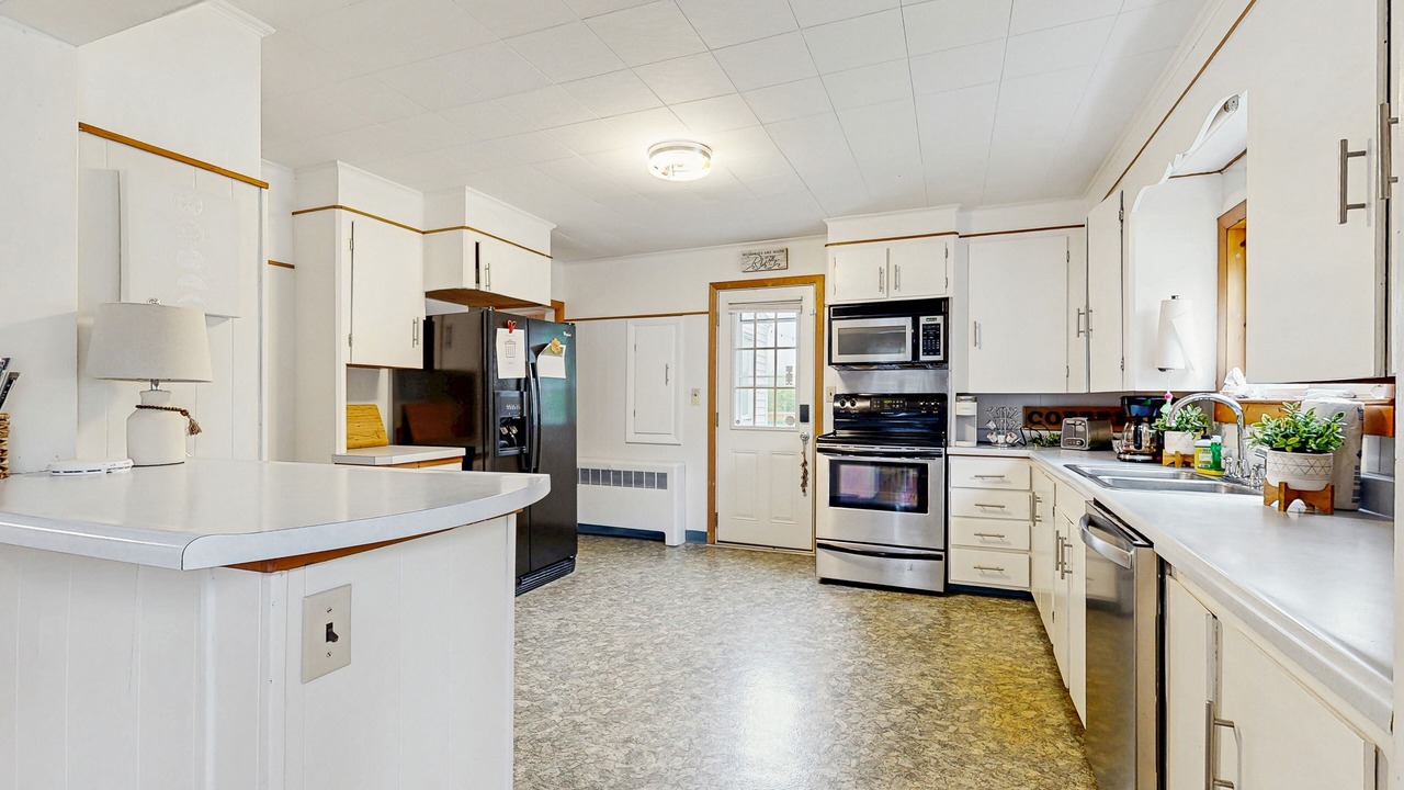 Photo of Kitchen in Winterport