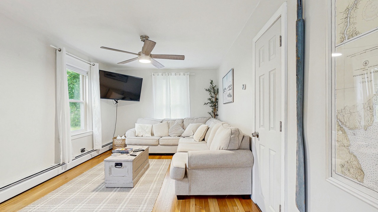 Photo of Livingroom in Winterport