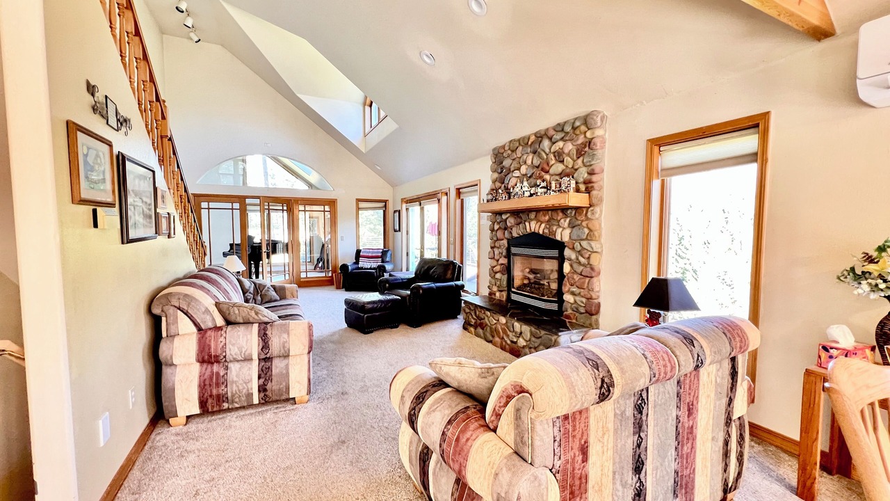 Photo of Livingroom in Ronan