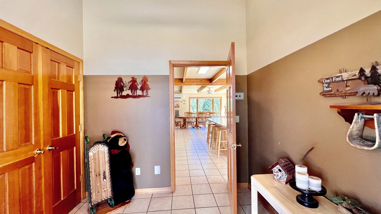 Photo of Others in Ronan