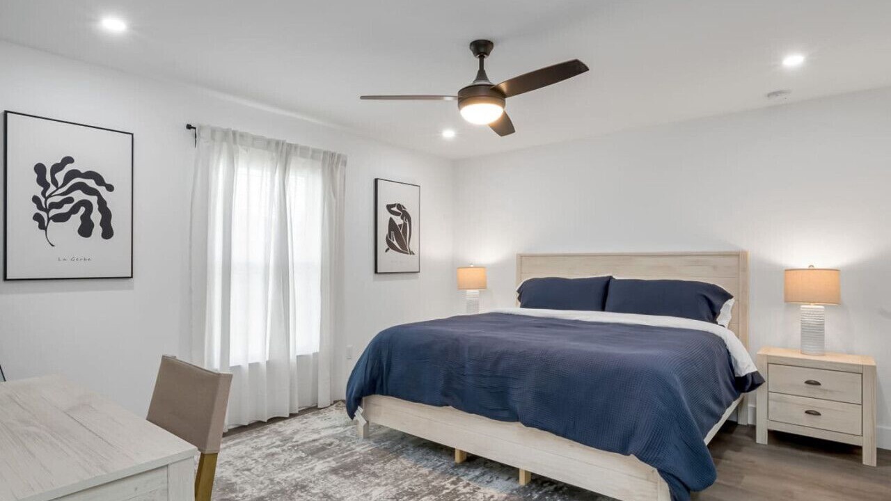 Photo of Bedroom in Lake Worth