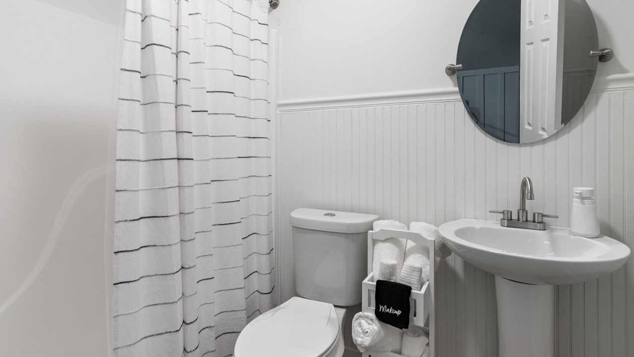 Photo of Bathroom in Ellijay