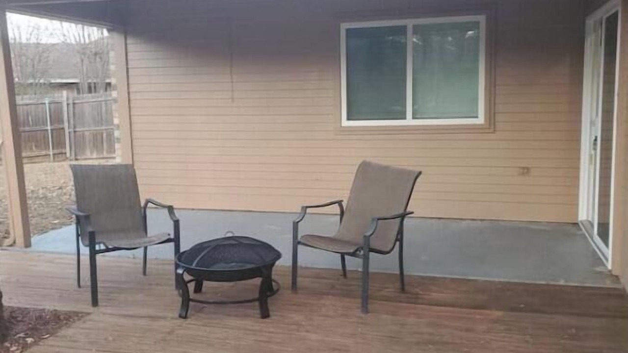 Photo of Patio Balcony in North Arlington