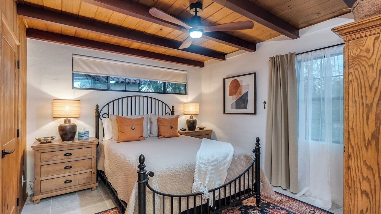 Photo of Bedroom in Sam Hughes
