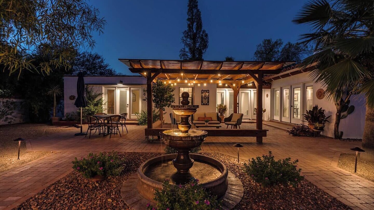 Photo of Outdoor in Sam Hughes