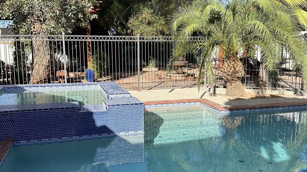 Photo of Outdoor in Sam Hughes