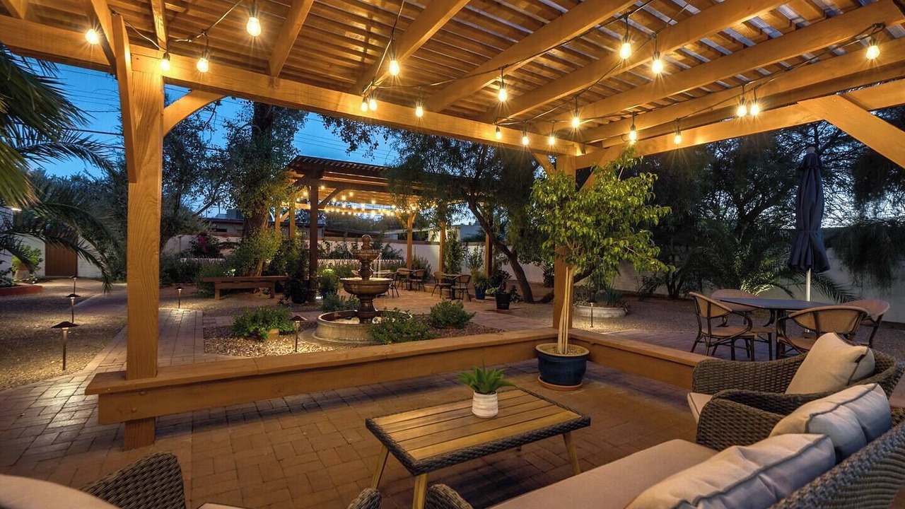 Photo of Outdoor in Sam Hughes