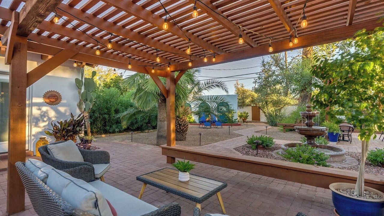 Photo of Patio Balcony in Sam Hughes