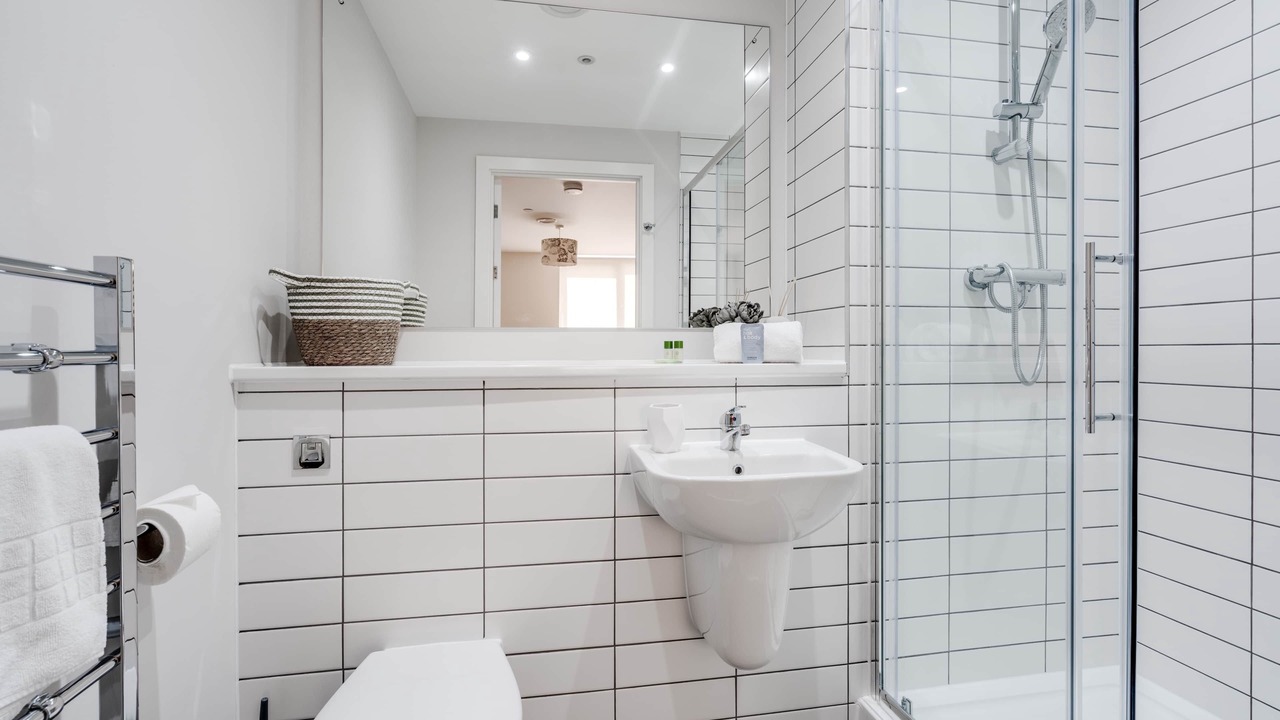 Photo of Others in Everton