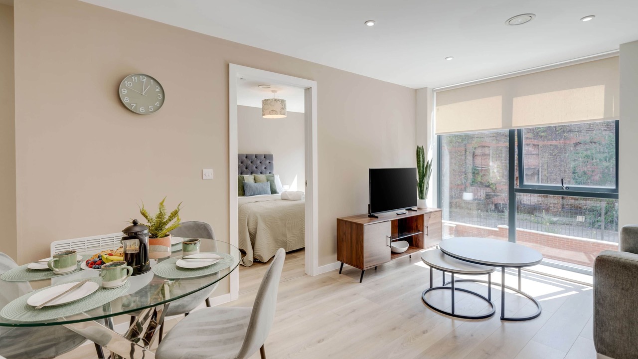 Photo of Others in Everton