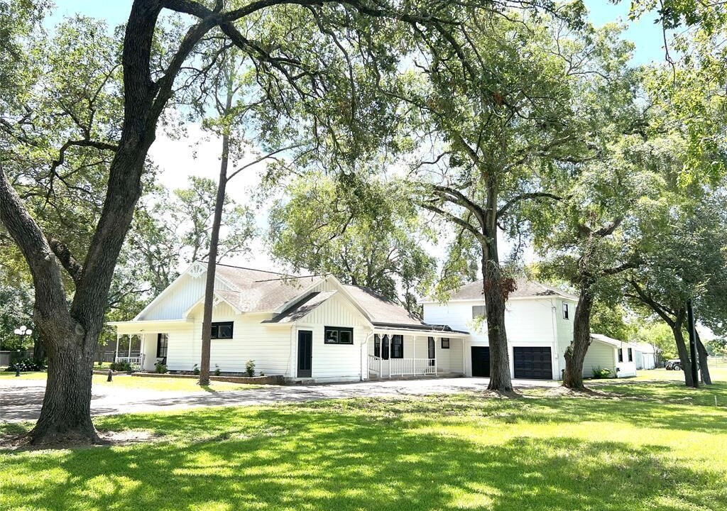Photo of Outdoor in El Campo