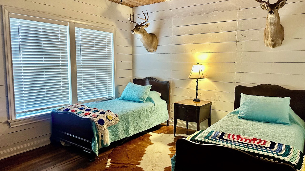 Photo of Bedroom in El Campo