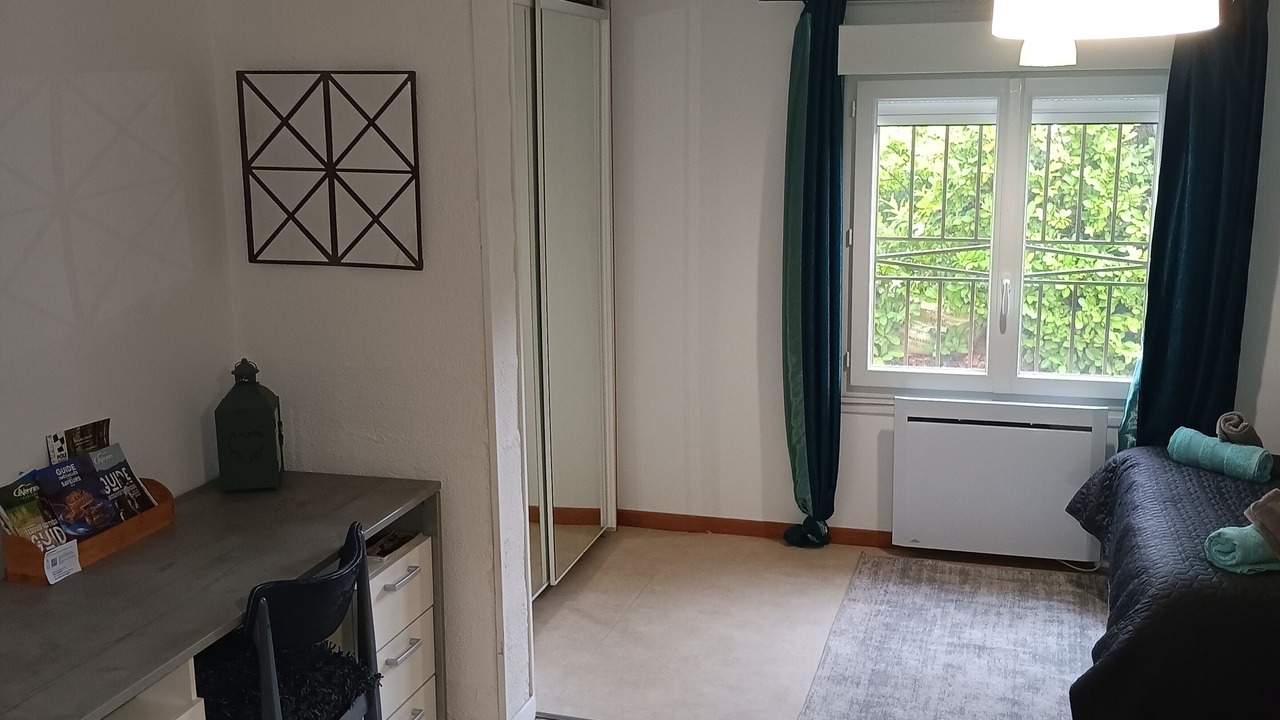 Photo of Bedroom in Saint-Martin-de-Valgalgues