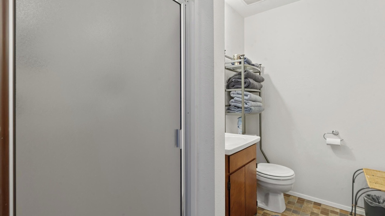 Photo of Bathroom in Friendly