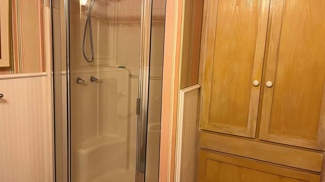 Photo of Bathroom in Gober