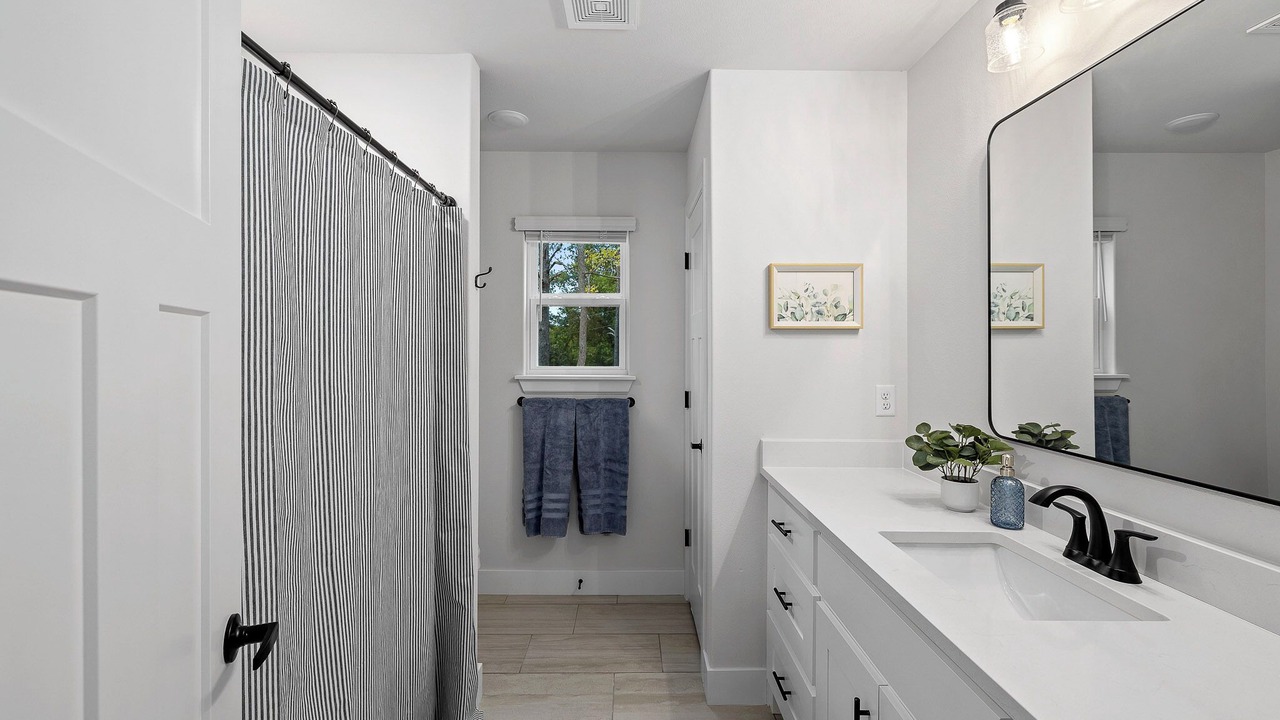 Photo of Bathroom in Bella Vista
