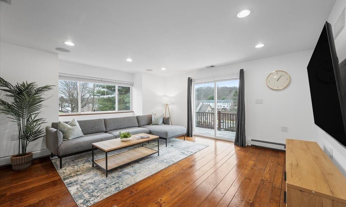 Photo of Livingroom in Wexford