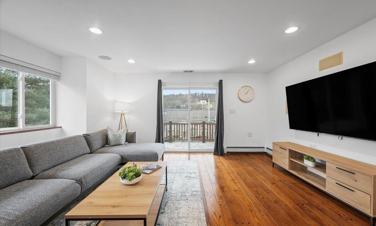 Photo of Livingroom in Wexford