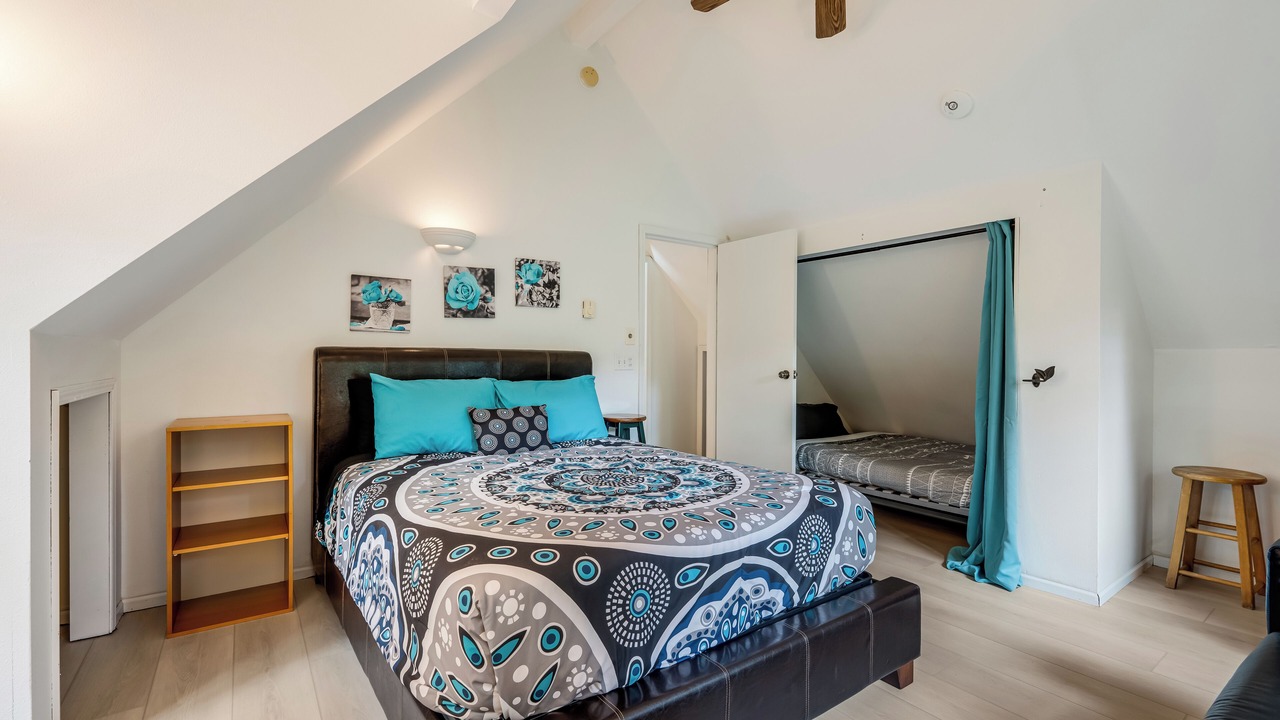 Photo of Bedroom in Gold Bar