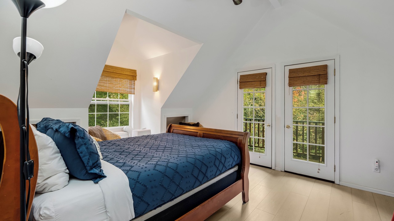 Photo of Bedroom in Gold Bar