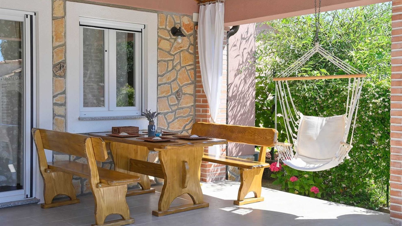 Photo of Outdoor in Gabonjin