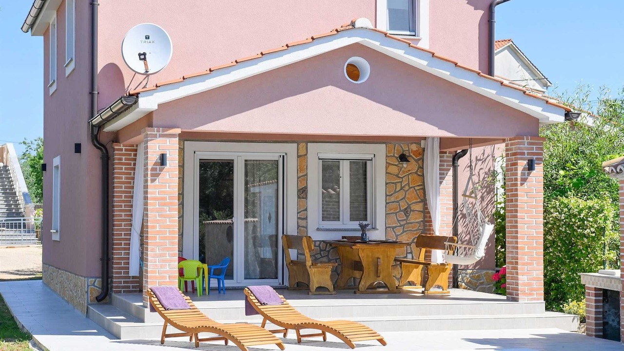 Photo of Outdoor in Gabonjin
