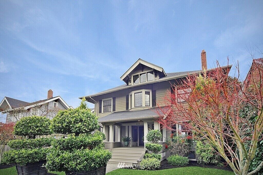 Photo of Outdoor in Stadium District