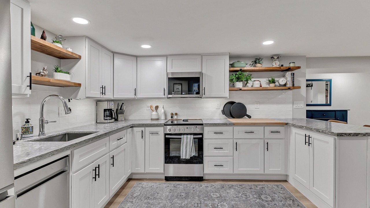 Photo of Kitchen in Stadium District