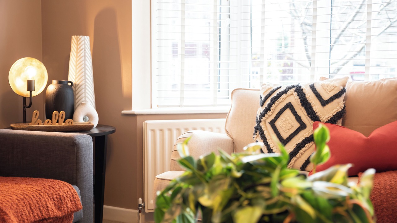 Photo of Livingroom in Reading