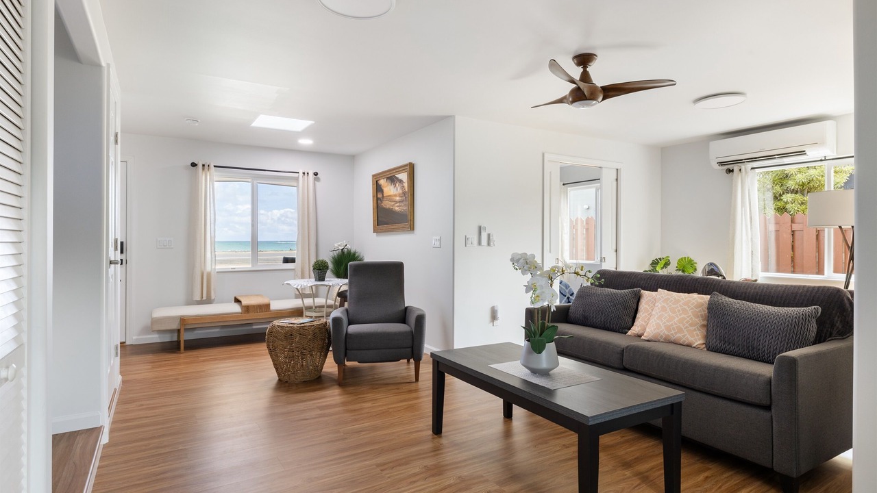 Photo of Livingroom in Hauula