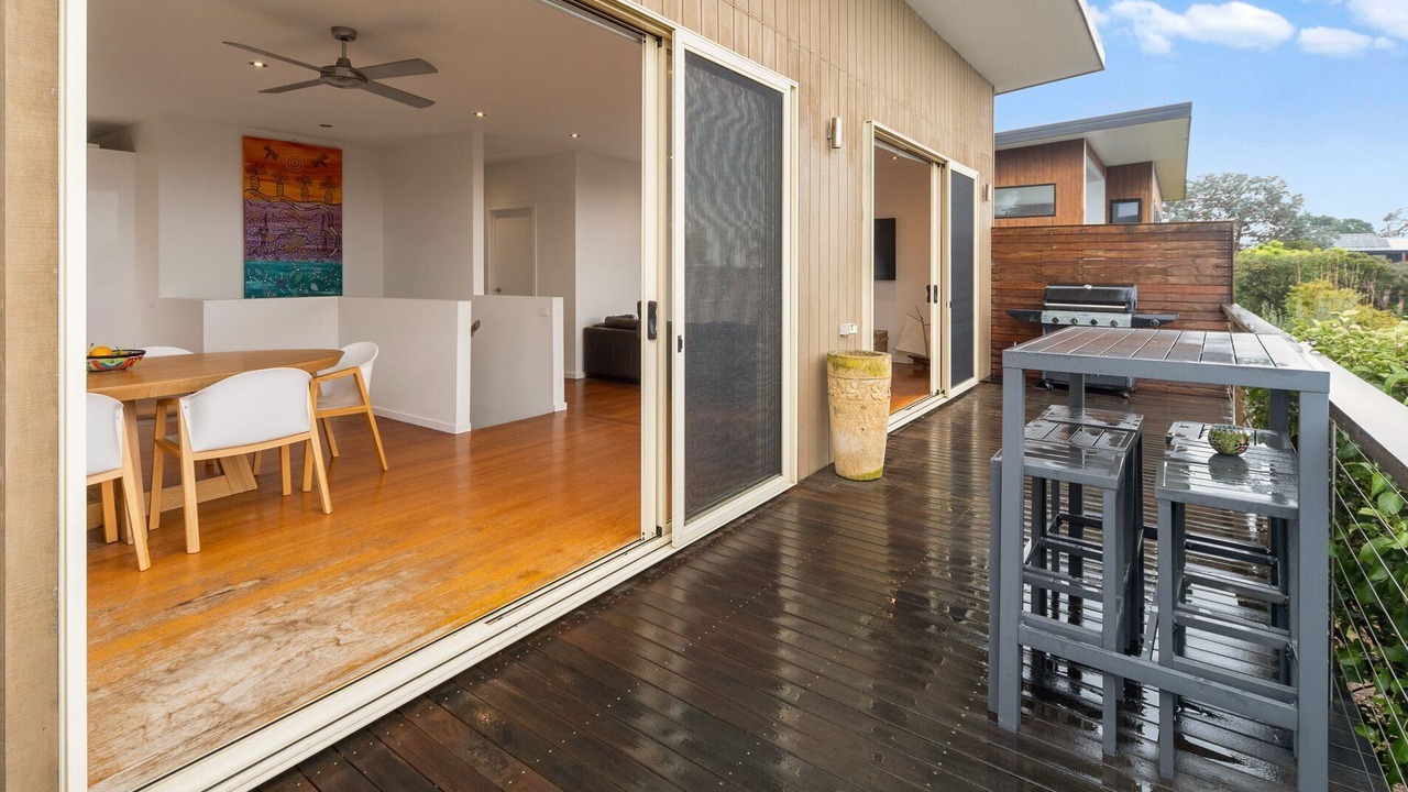 Photo of Outdoor in McCrae