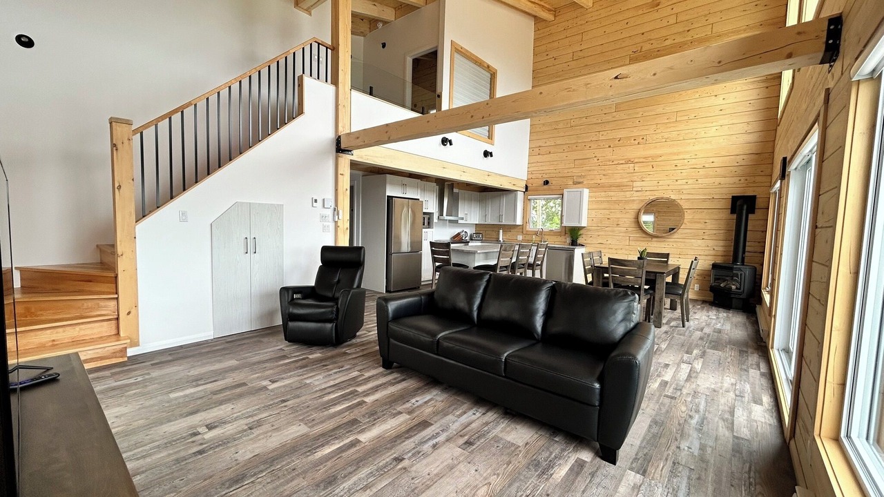 Photo of Livingroom in Saint-Felix-d'Otis