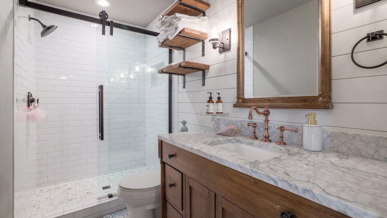 Photo of Bathroom in Scenic Brook West
