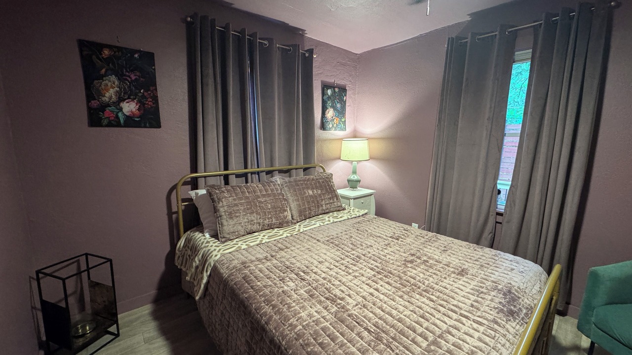 Photo of Bedroom in Mammoth Spring