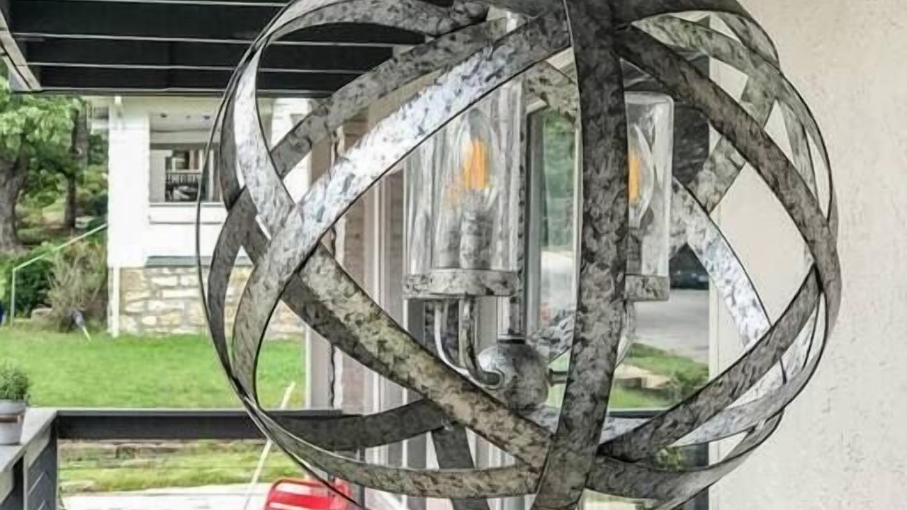 Photo of Outdoor in West Plaza