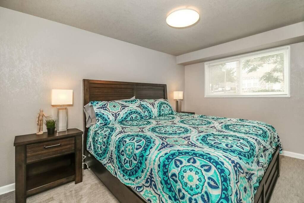 Photo of Bedroom in West Plaza