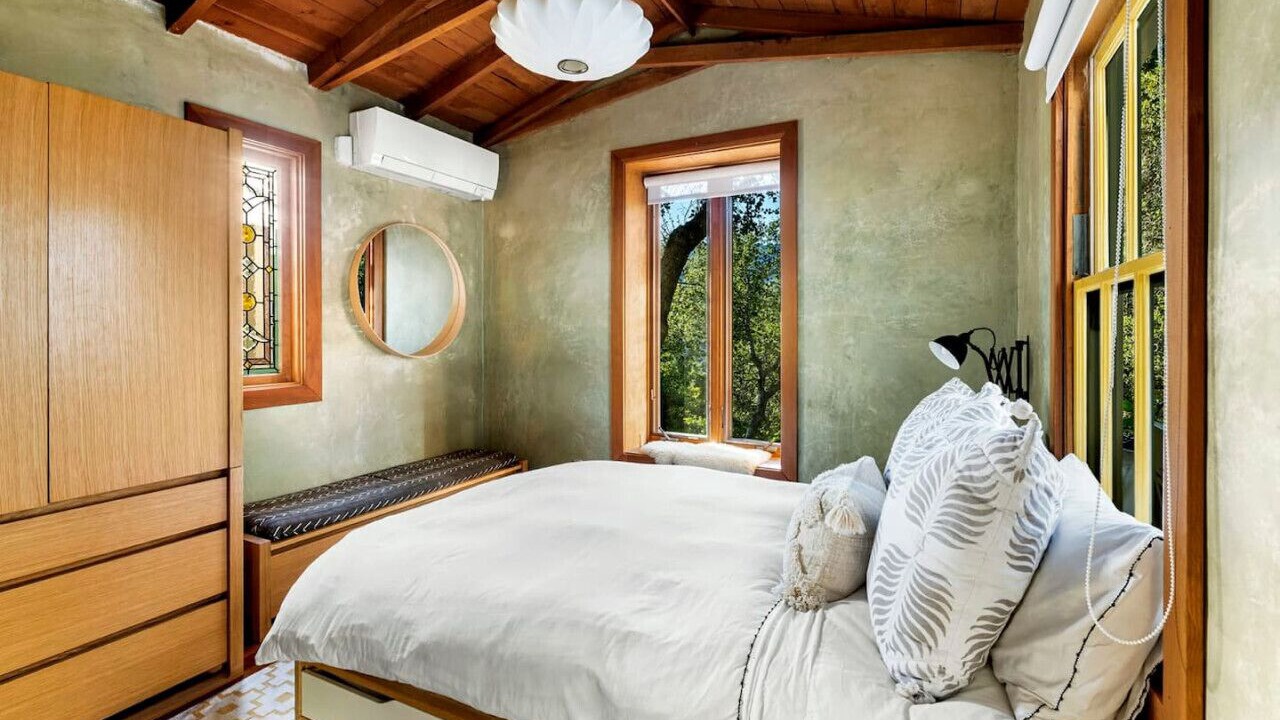 Photo of Bedroom in Topanga