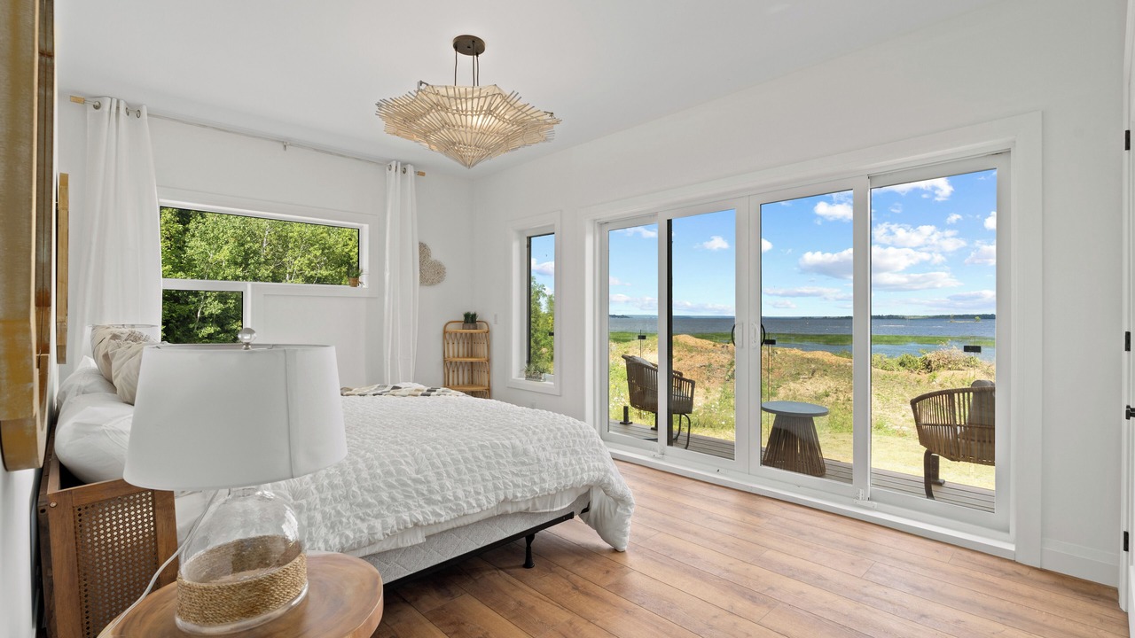 Photo of Bedroom in Waubaushene