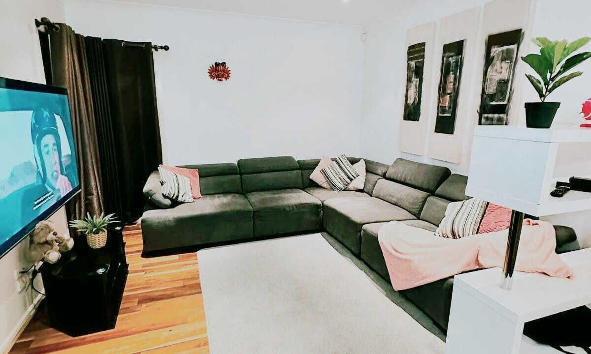 Photo of Livingroom in Mernda