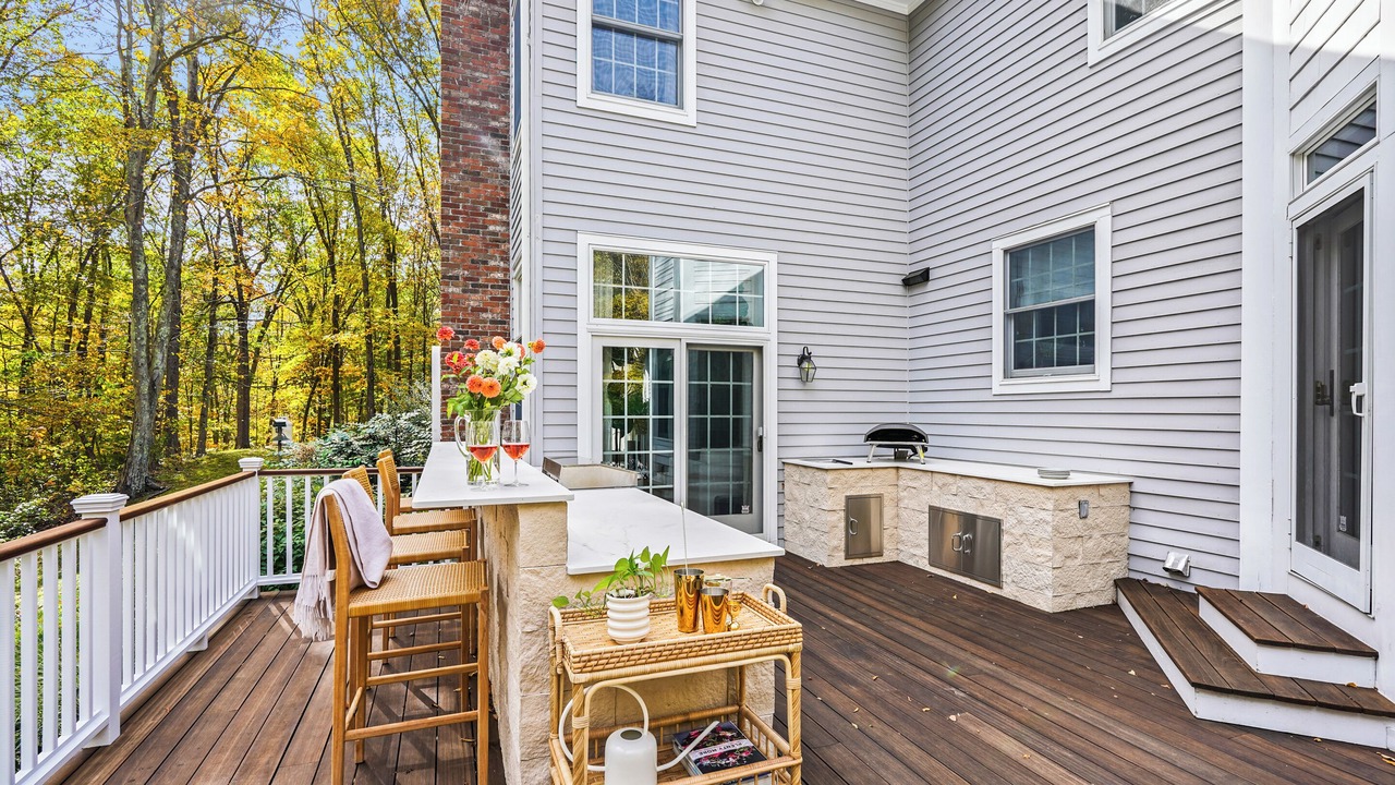 Photo of Patio Balcony in Yorktown Heights