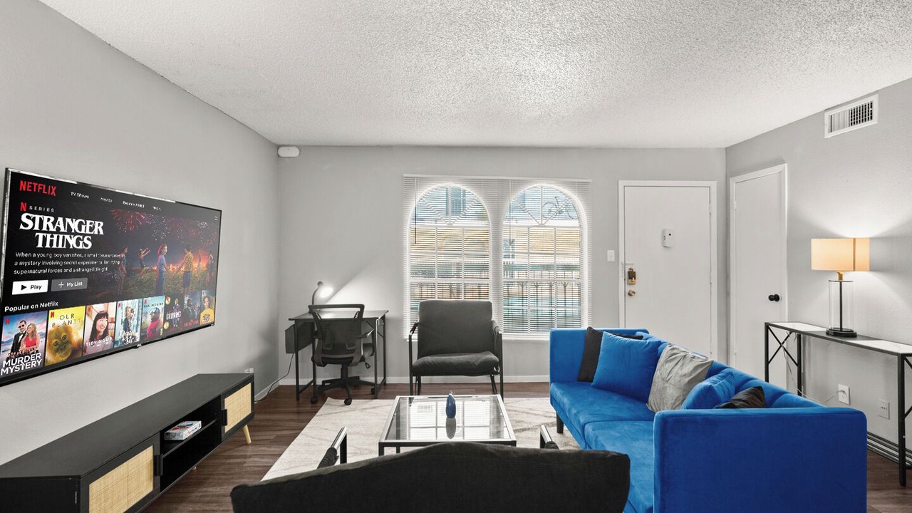 Photo of Livingroom in North University