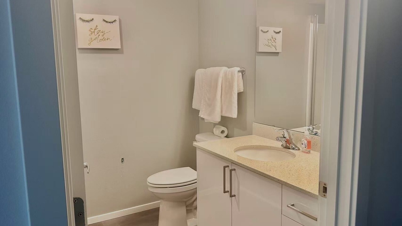 Photo of Bathroom in University District