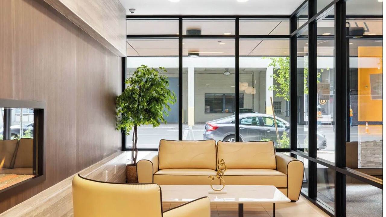 Photo of Others in University District