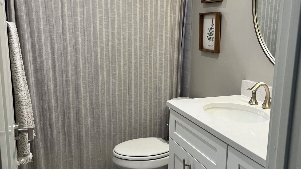 Photo of Bathroom in Pleasant Grove