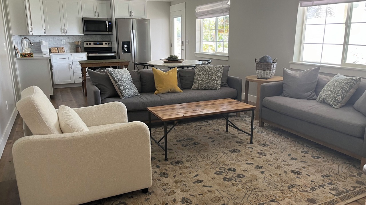 Photo of Livingroom in Pleasant Grove