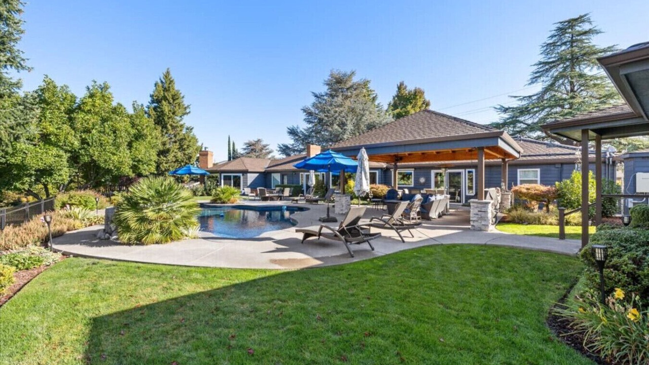 Photo of Outdoor in Medford