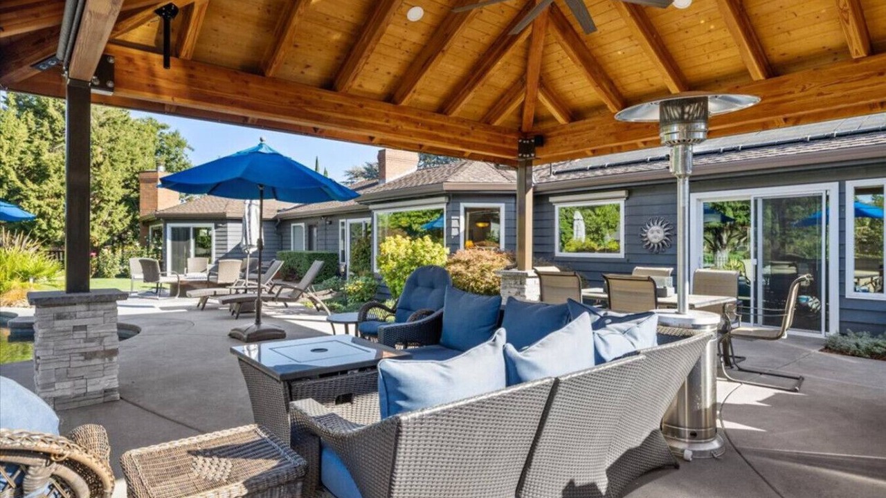 Photo of Outdoor in Medford