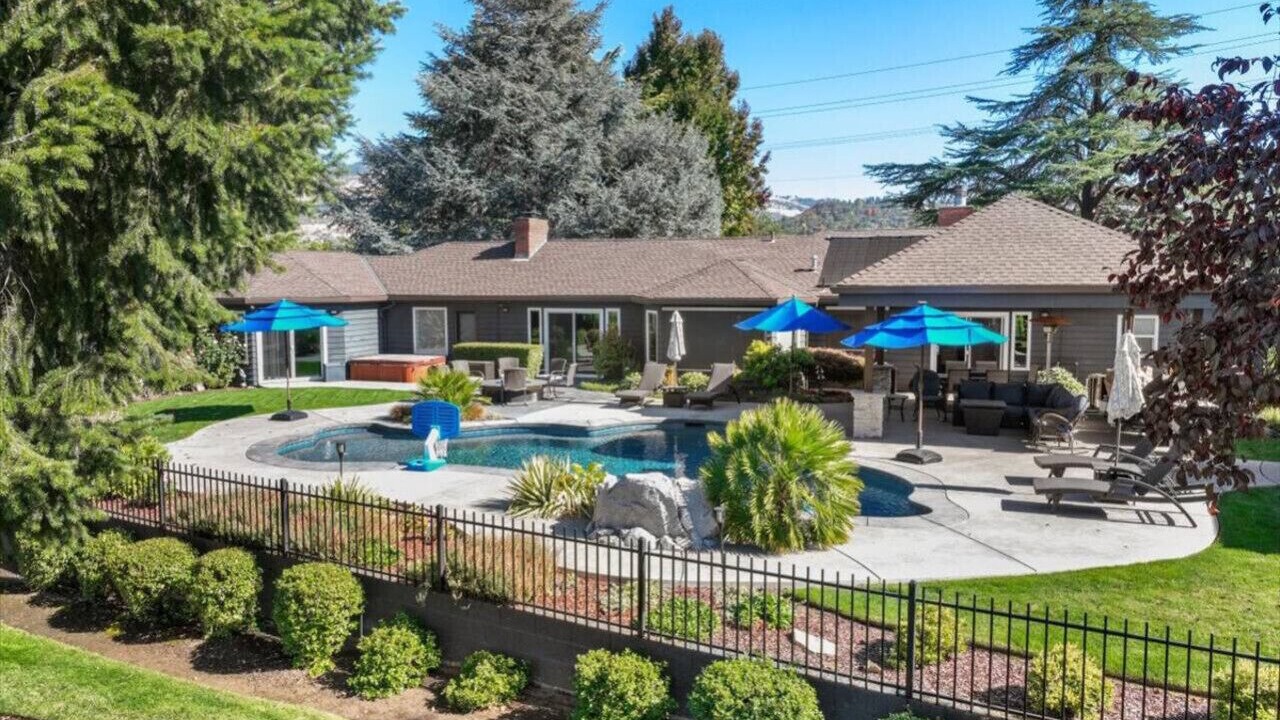 Photo of Outdoor in Medford