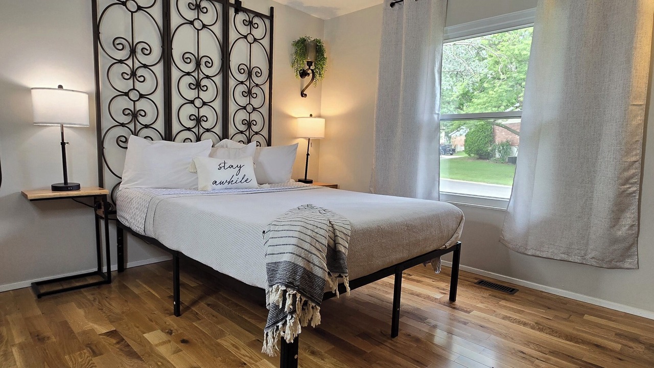 Photo of Bedroom in St. Peters
