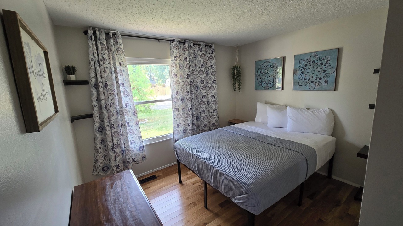 Photo of Bedroom in St. Peters